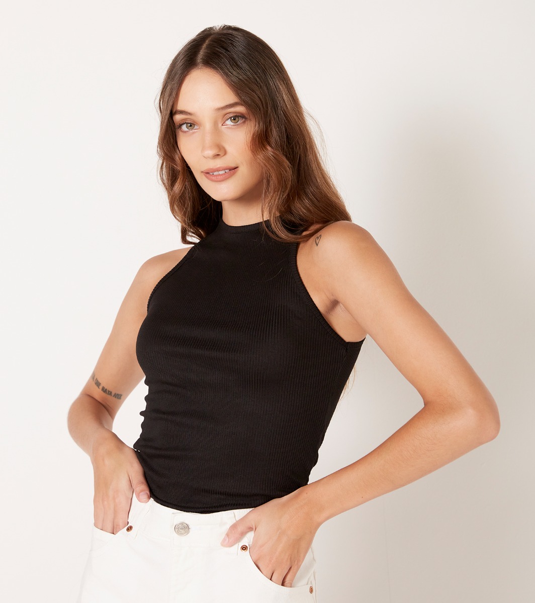 MUSCULOSA CASUAL BASIC (S3)