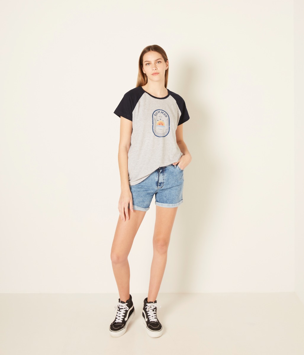 REMERA LADY HER BOREST NYC SUMMER • V1